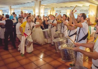 Bodas y despedidas con la batucada kumkumtrà